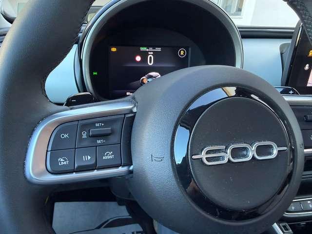 Fiat 600 1.2 hybrid La Prima 110cv auto PROMO FIN