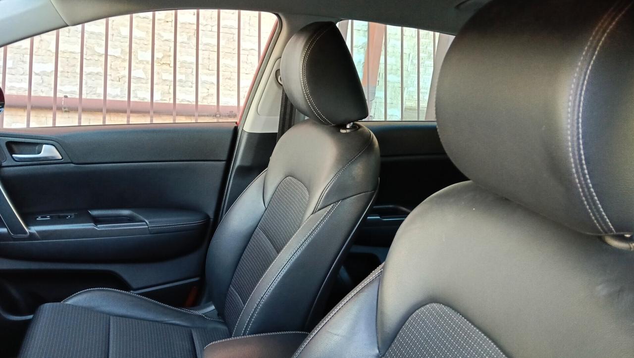 KIA SPORTAGE 1.7 CRDI -RETROC-NAVI