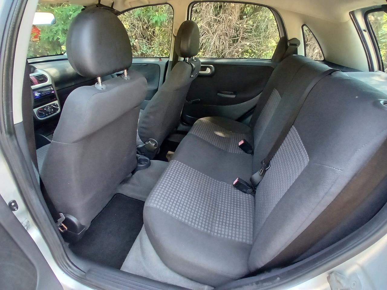 Opel Corsa 1.2i 16V cat 5 porte Club