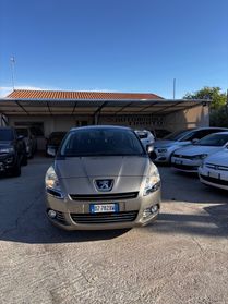 Peugeot 5008 2.0 HDi 150CV Business