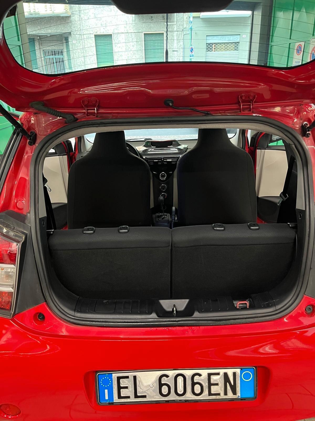 Toyota iQ automatica solo 69000km garanzia