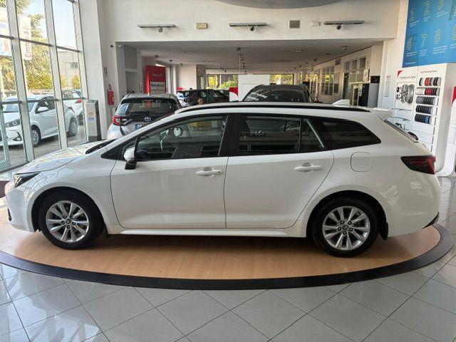 TOYOTA Corolla Touring Sports 1.8 Hybrid Business