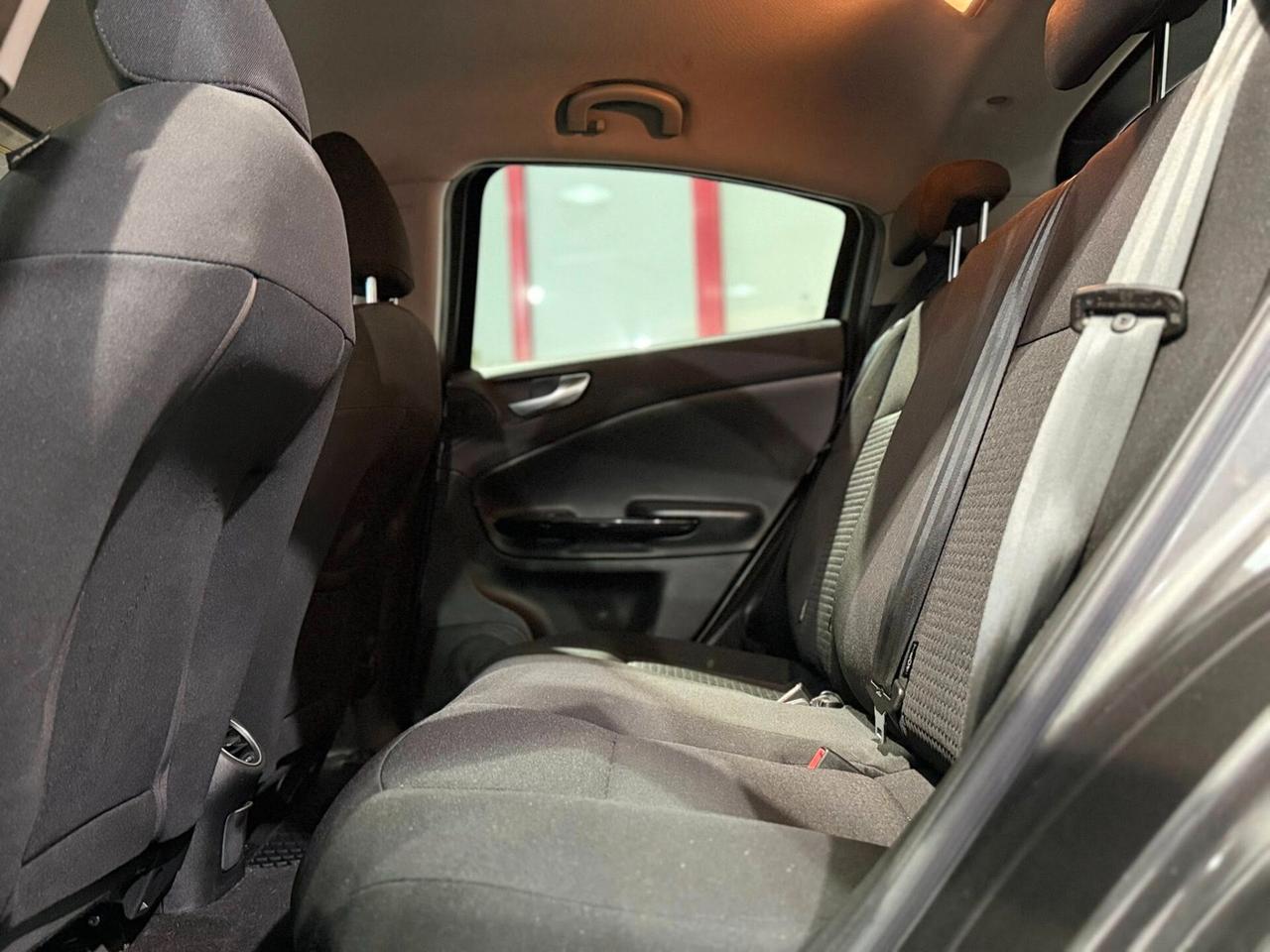 Alfa Romeo Giulietta 1.6 Mjt 105cv Distinctive 2013