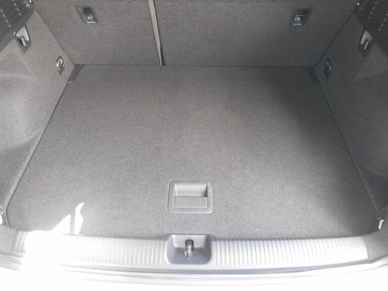 Audi Q2 1.6 TDI Business X NEOPATENTATI