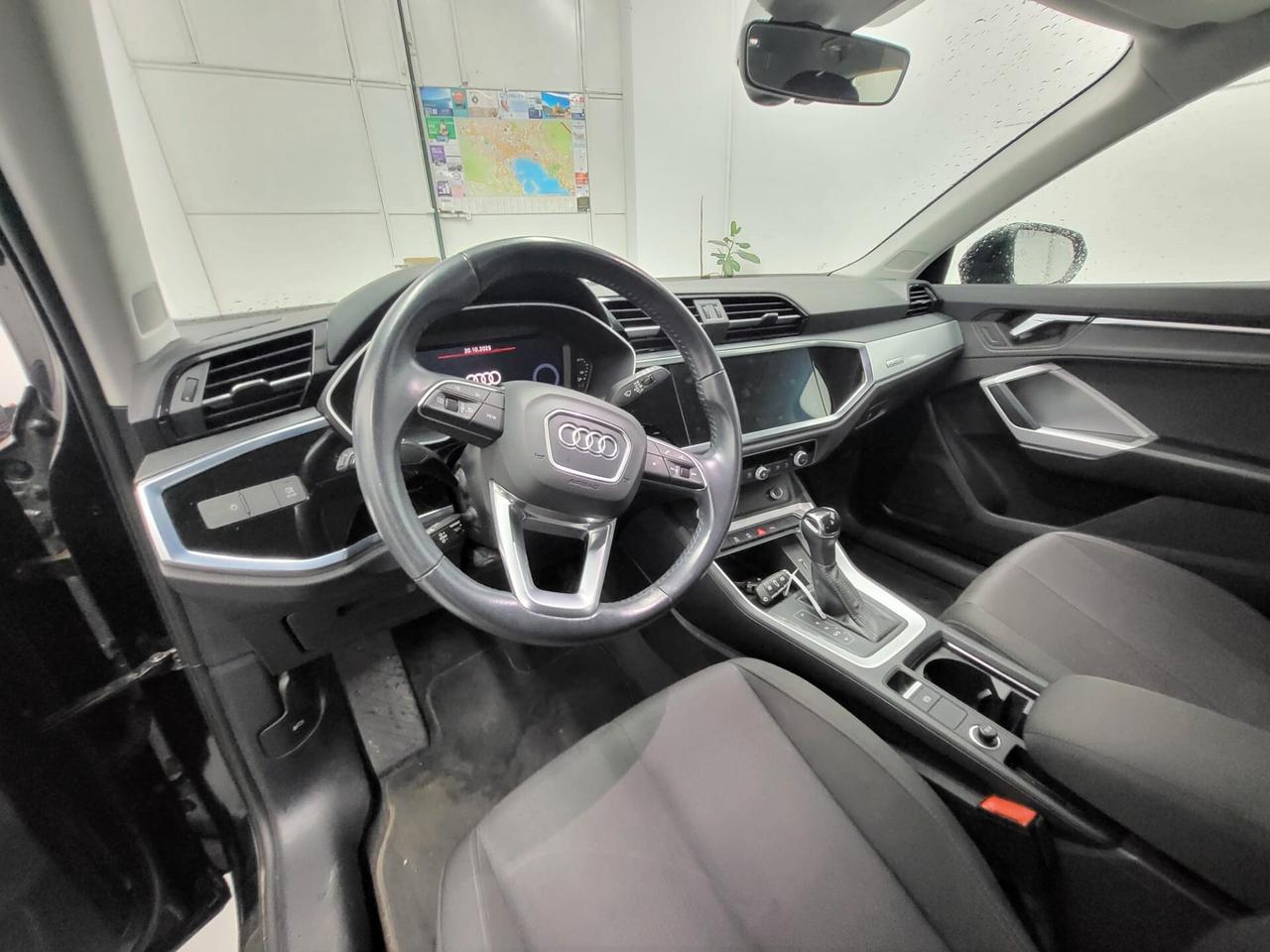 Audi Q3 35 TDI quattro S tronic line edition