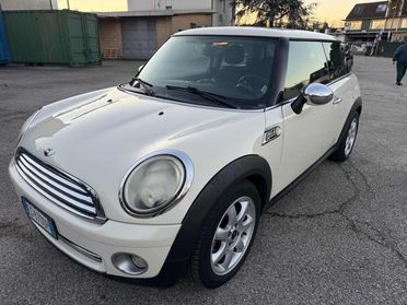 MINI Cooper 1.6 16V Cooper senza nessun lavoro da fare