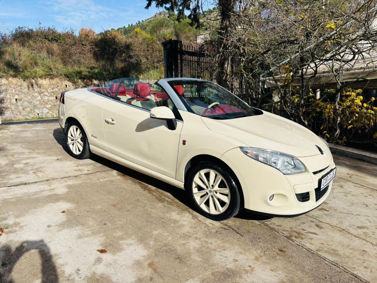 Renault Mégane Cabrio 1.5 dCi 110CV Floride Unip. n°575