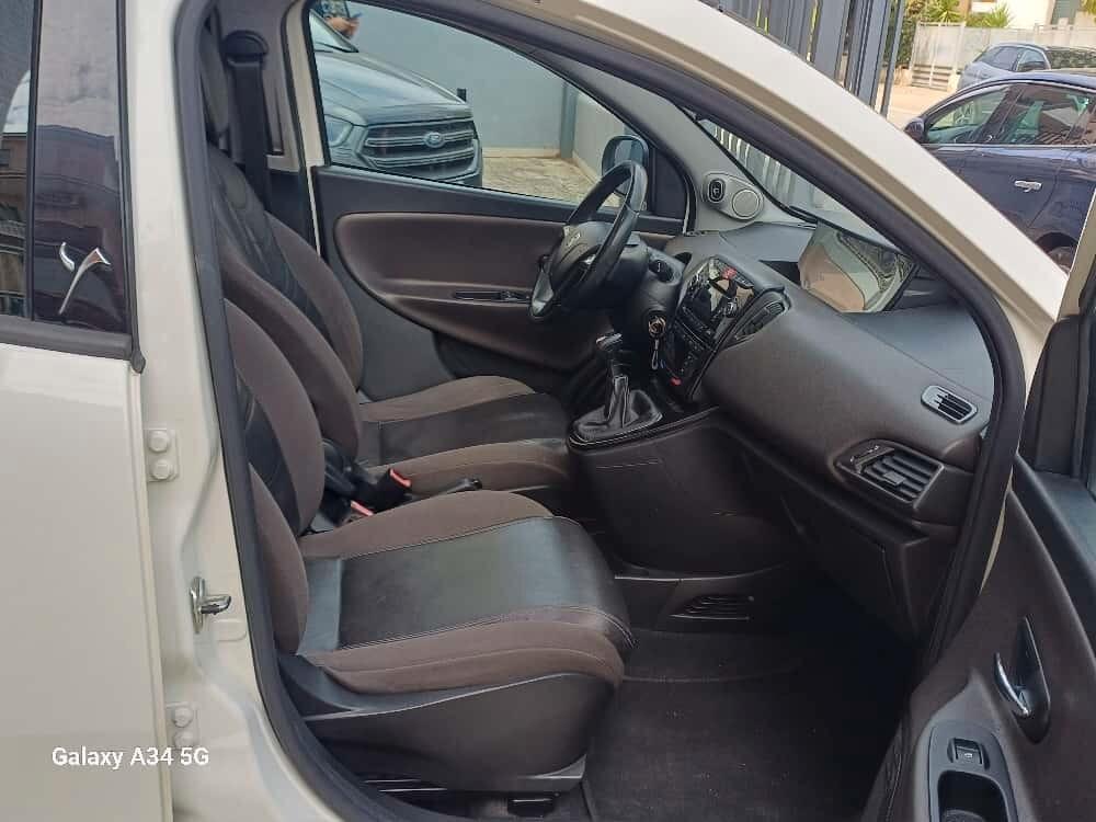 Lancia Ypsilon 1.3 MJT 16V 95 CV 5 porte S&S Platinum