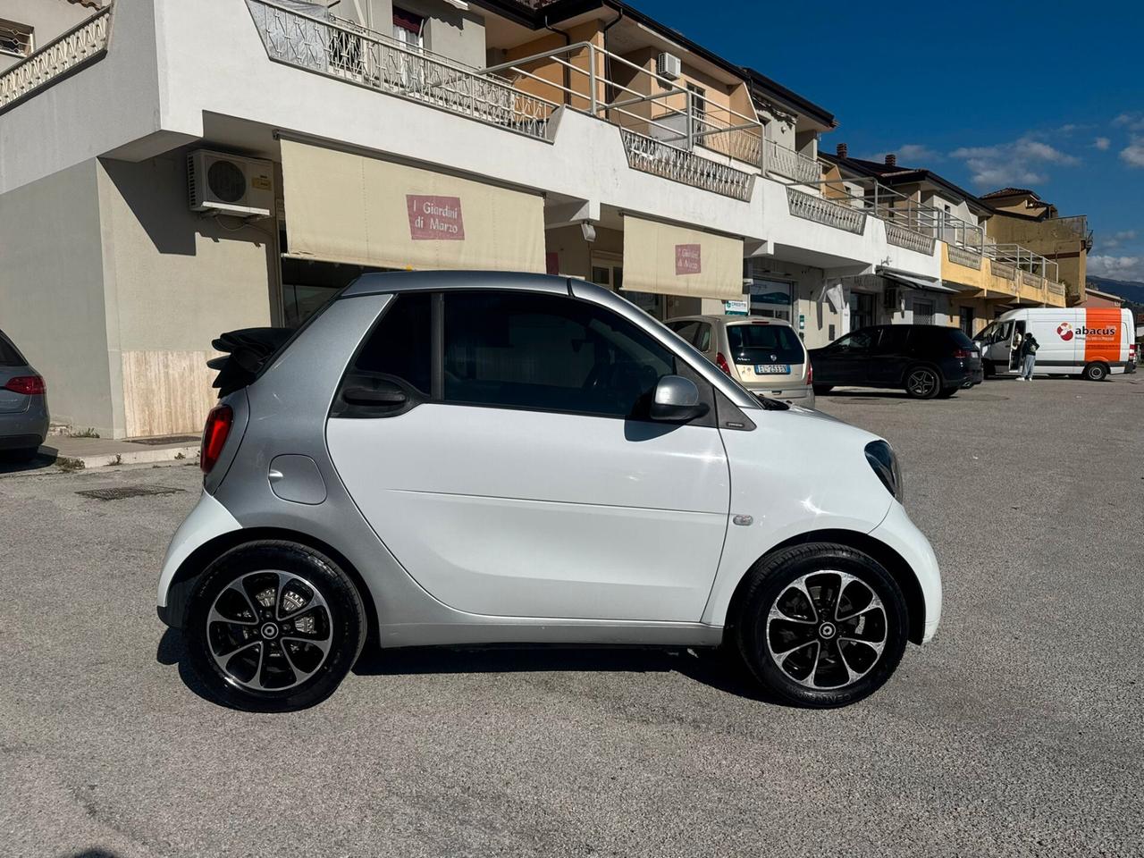 Smart ForTwo 70 1.0 twinamic cabrio Passion Garanzia