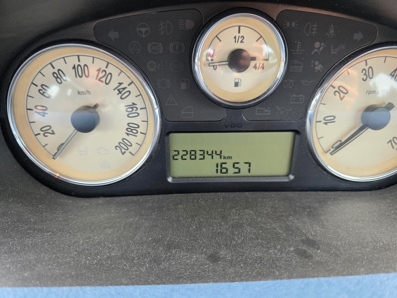 Lancia Ypsilon 1.2 Argento