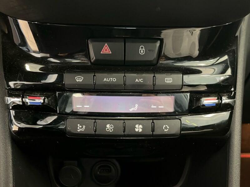 Peugeot 2008 004190 PureTech Turbo 130 S&S GT Line