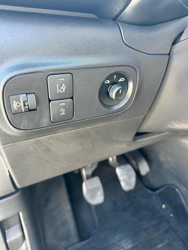 CITROEN C3 PureTech 82 S&S Feel OK NEOPATENTATI