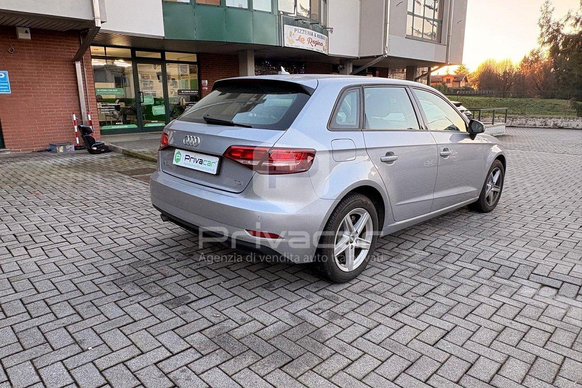 AUDI A3 1.6 TDI clean diesel S tronic Business