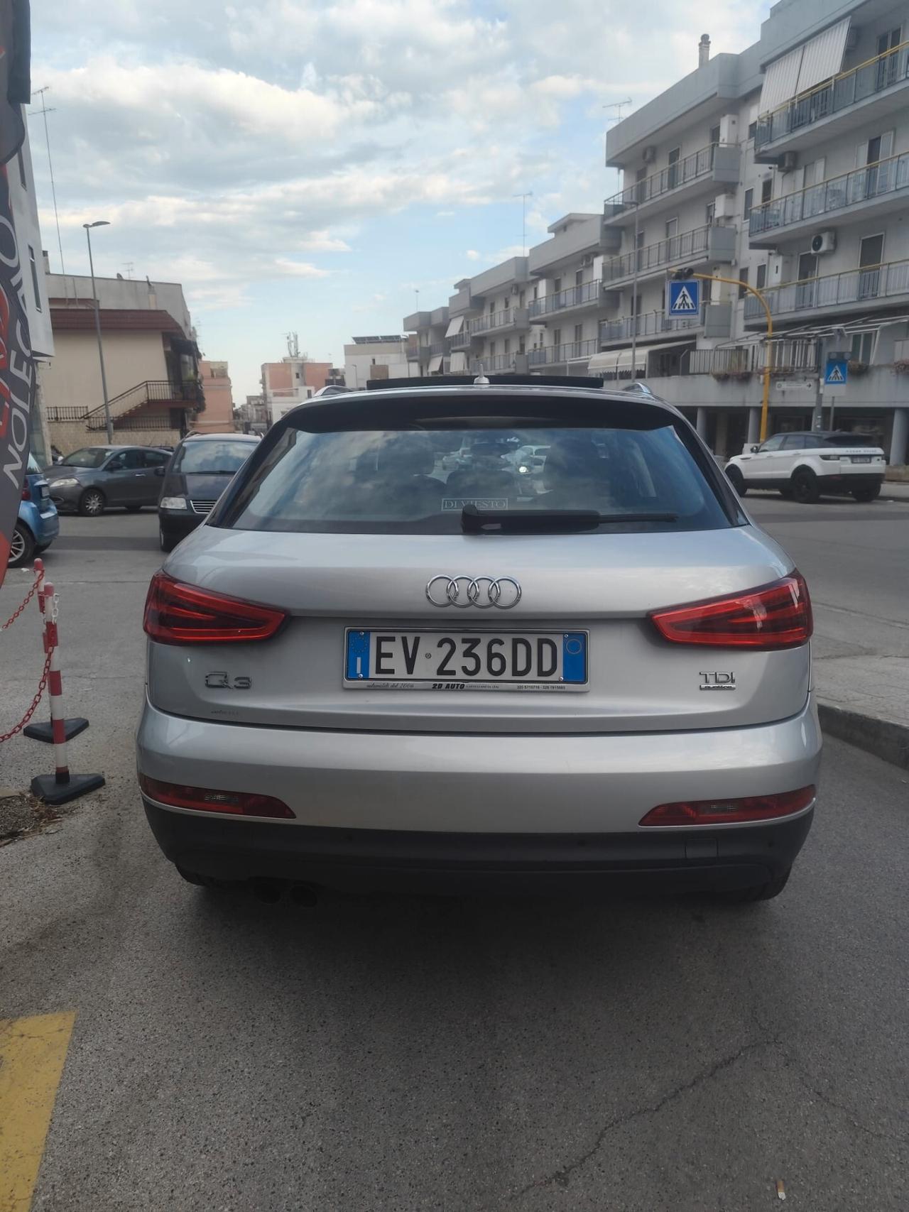 Audi Q3 2.0 TDI Quattro * TETTO PANORAMICO APRIBILE * Navi * Garantita 12 Mesi