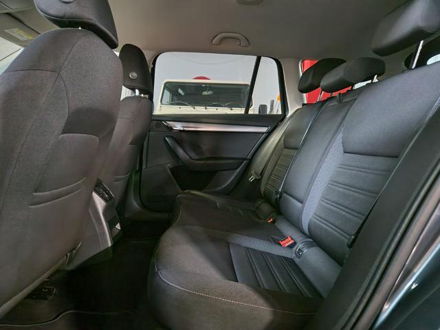 SKODA Octavia 1500 EXECUTIVE DSG G-TEC CV.130 NAVI+17' UNIPROP