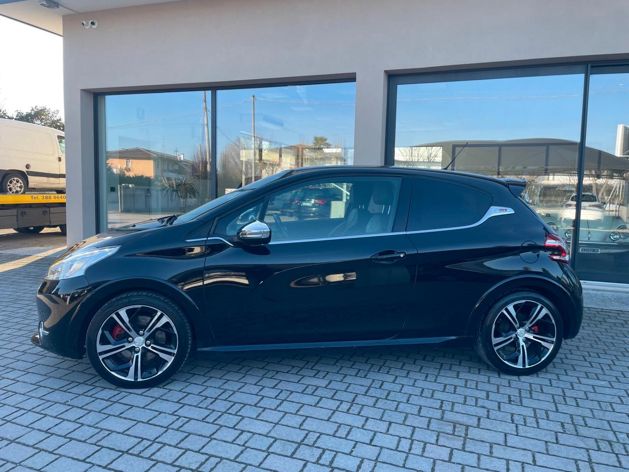 Peugeot 208 1.6 THP 200 CV 3 porte GTi