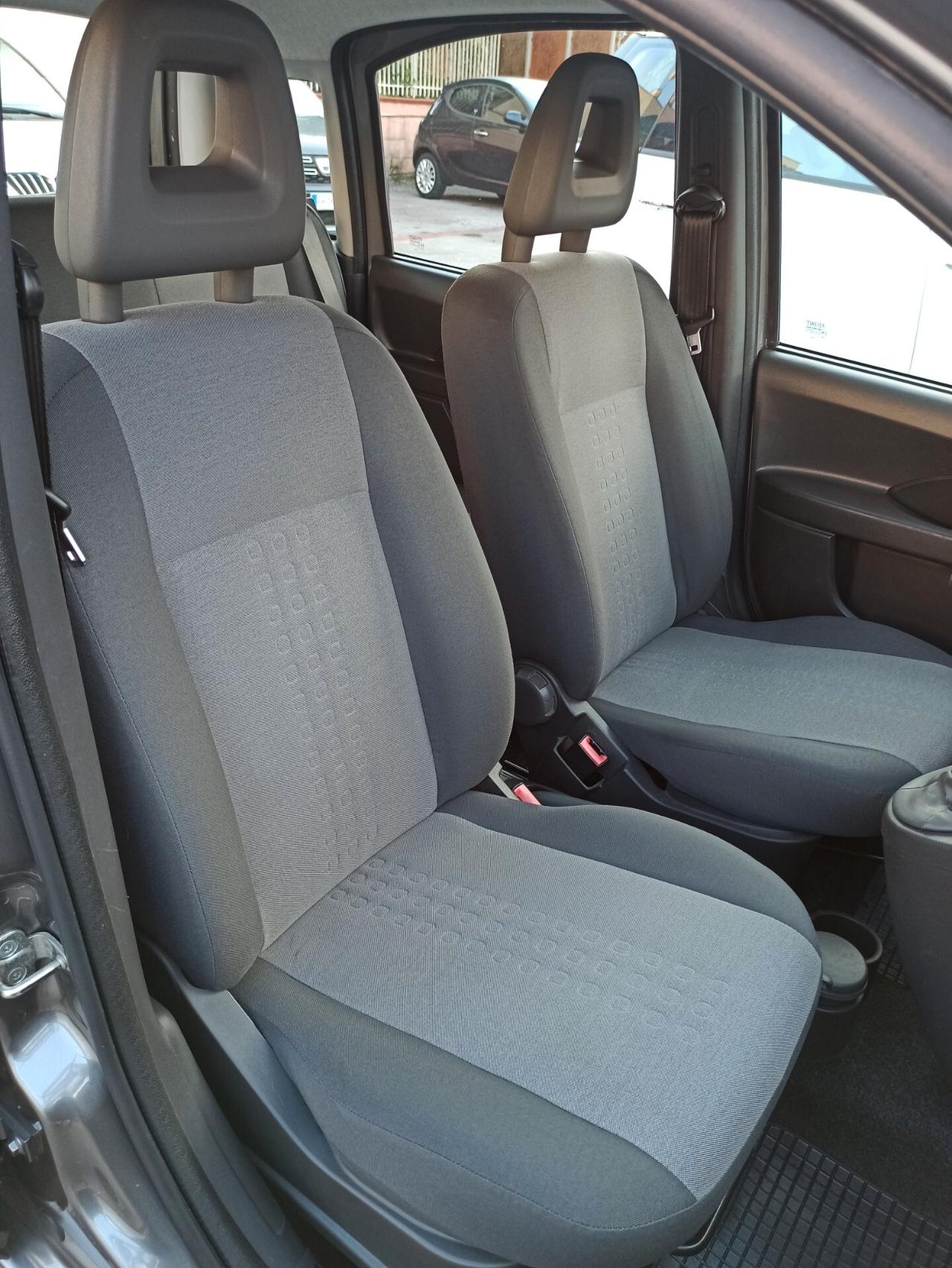 Fiat Panda 1.2 Dynamic 69 cv