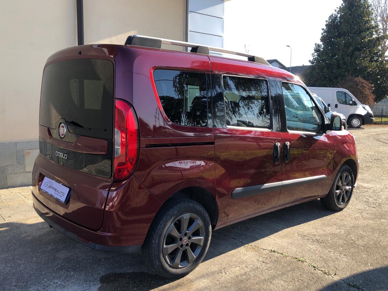 Fiat Doblo Lounge 1.6 Mjtd - Gancio traino