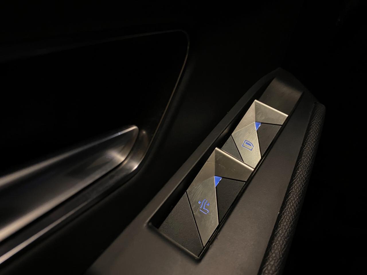 Ds 7 Crossback BlueHDi 180 aut. So Chic RIVOLI