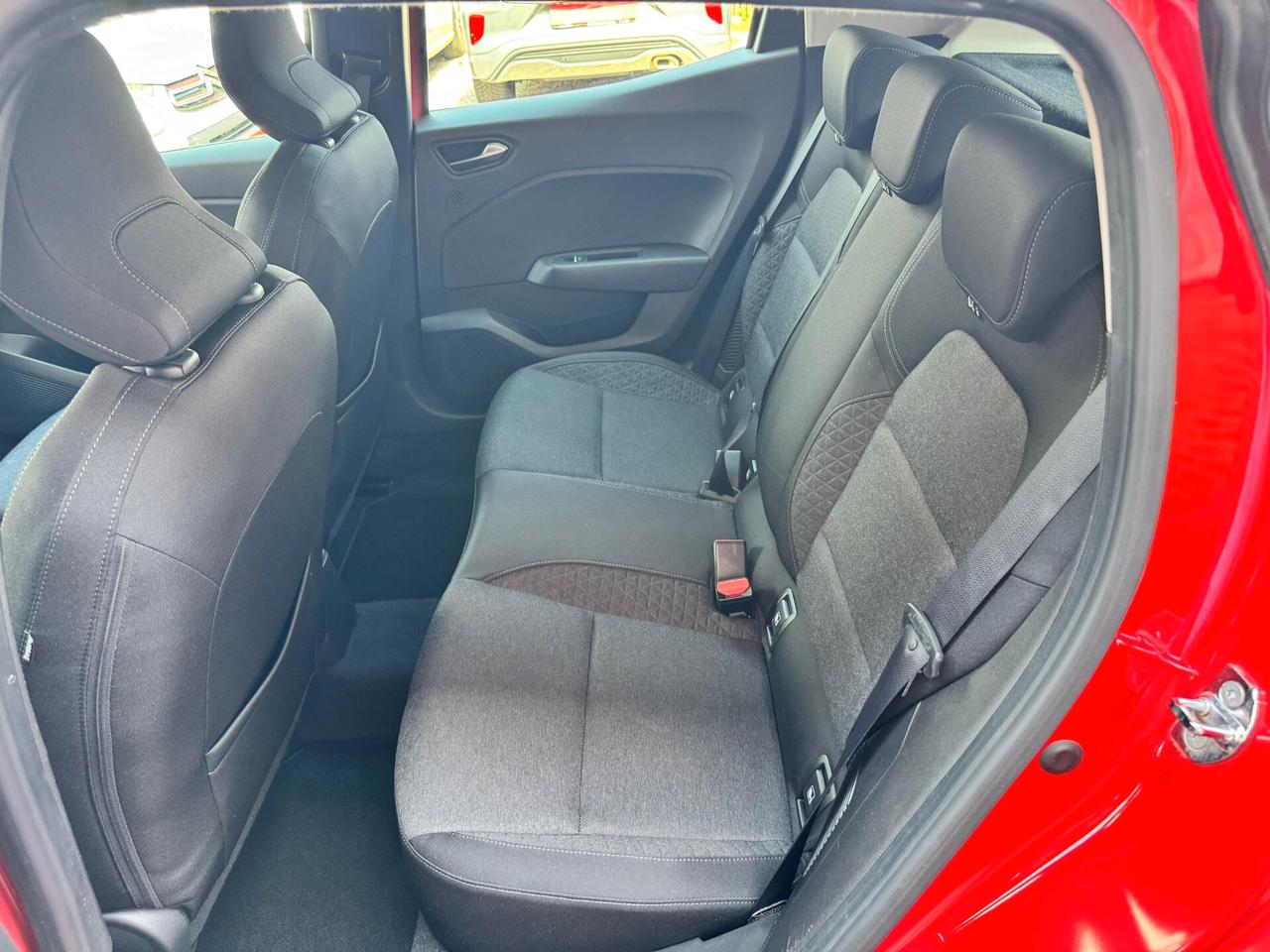 Renault Clio Full Hybrid 1.6 E-Tech 140 CV 5 porte Zen