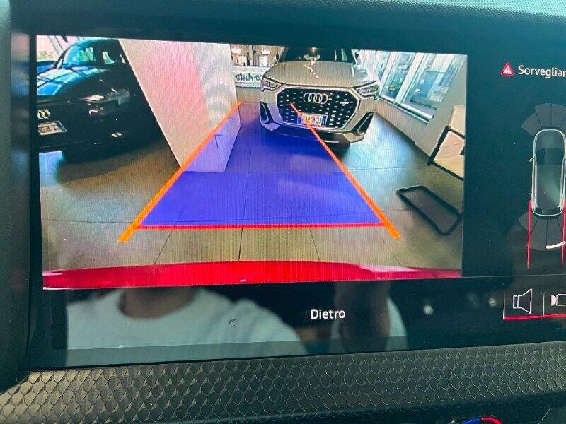 Audi A1 A1 allstreet 30 TFSI S tronic Identity Contrast