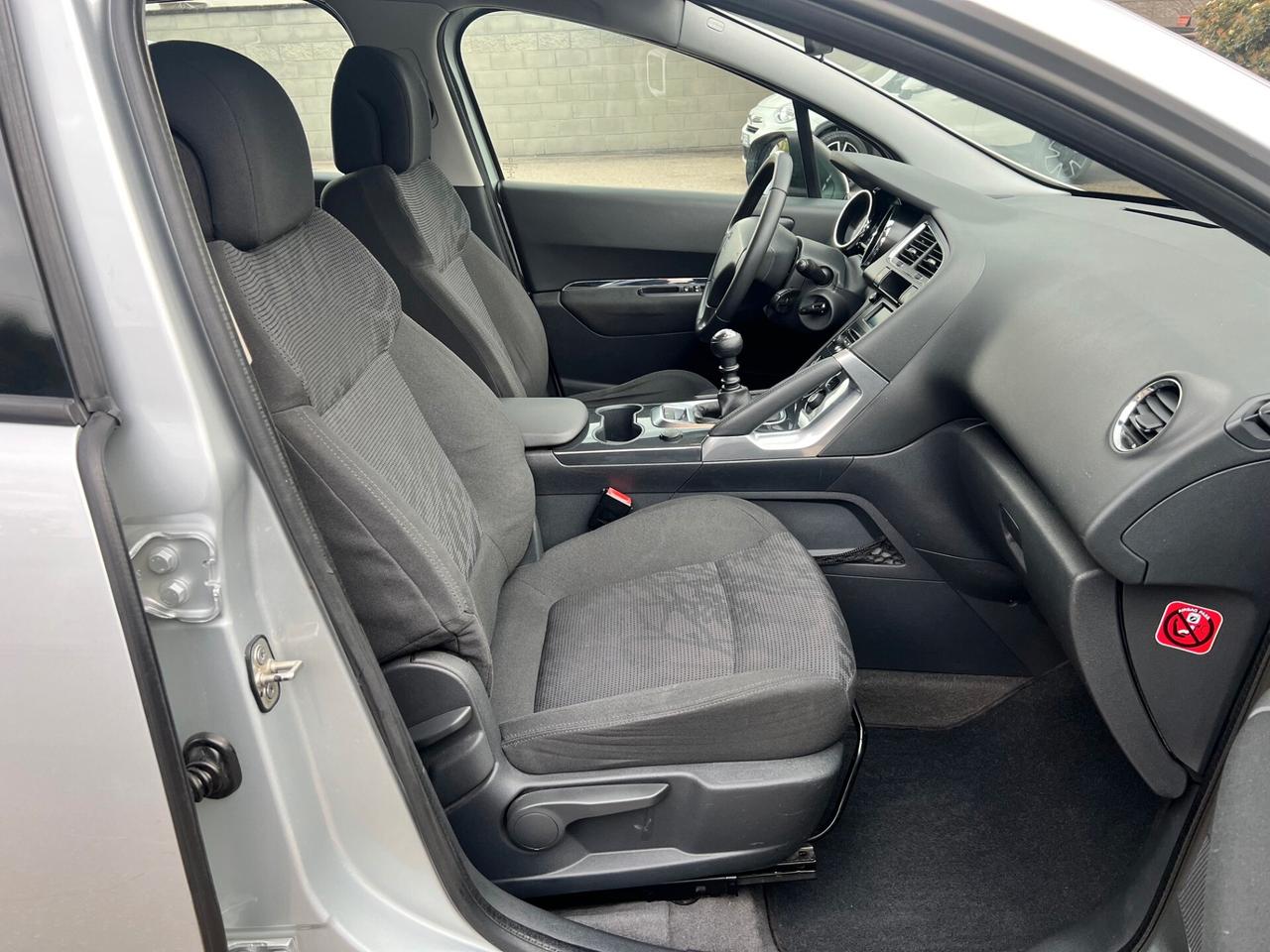 Peugeot 3008 1.6 hdi 115cv 8v Business fap CLIMA/PDC/TEL. PERF.