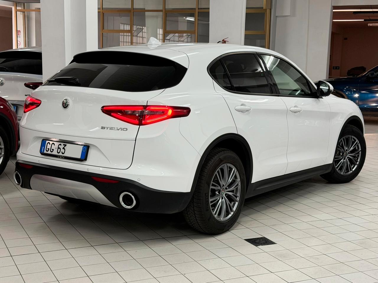 2.2 TD 160CV BUSINESS VETRI SCURI NAVIGAZIONE TAGLIANDATA