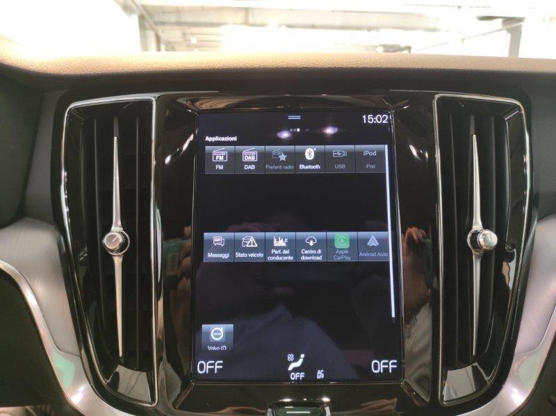 VOLVO V60 (2018-->) - V60 B4 (d) Geartronic Momentum Business Pro