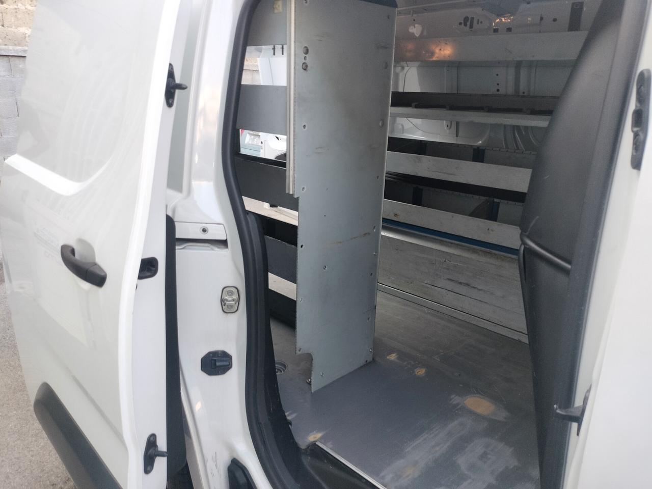 Opel Combo 3 POSTI AUTOCARRO 1.5 HDI 102 C.V.