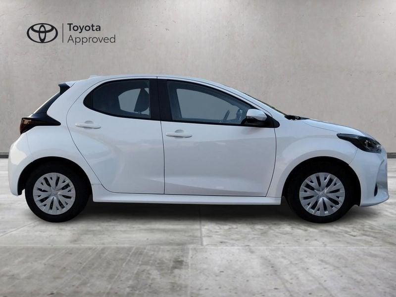 Toyota Yaris 1.0 Active MY22