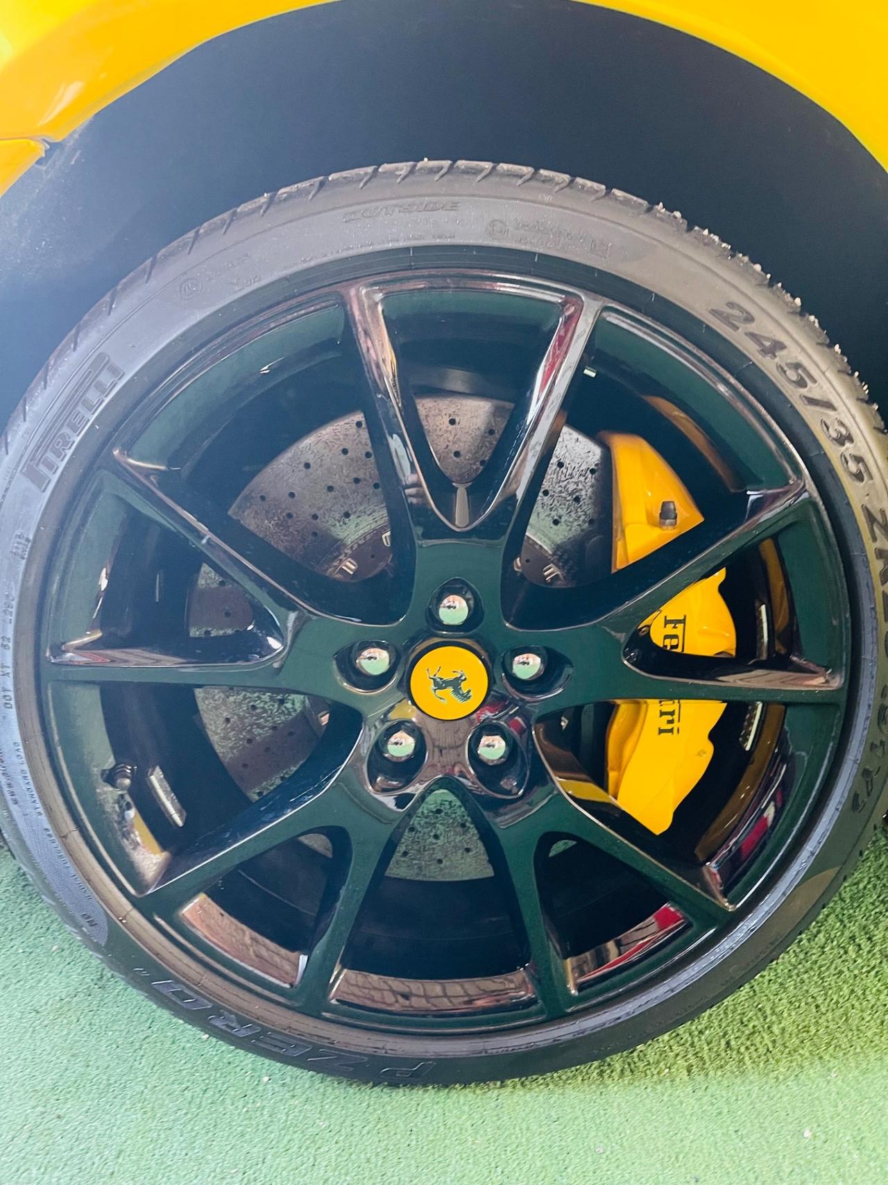 Ferrari California DCT Tailor Made PERMUTE RATE