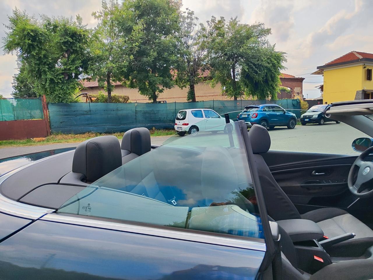 Volkswagen Eos 1.6 benzina 139.000 KM
