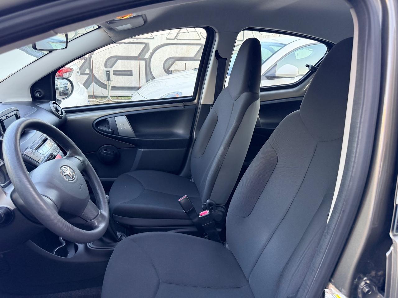 Toyota Aygo 1.0 5 Porte Navi 81.000 km