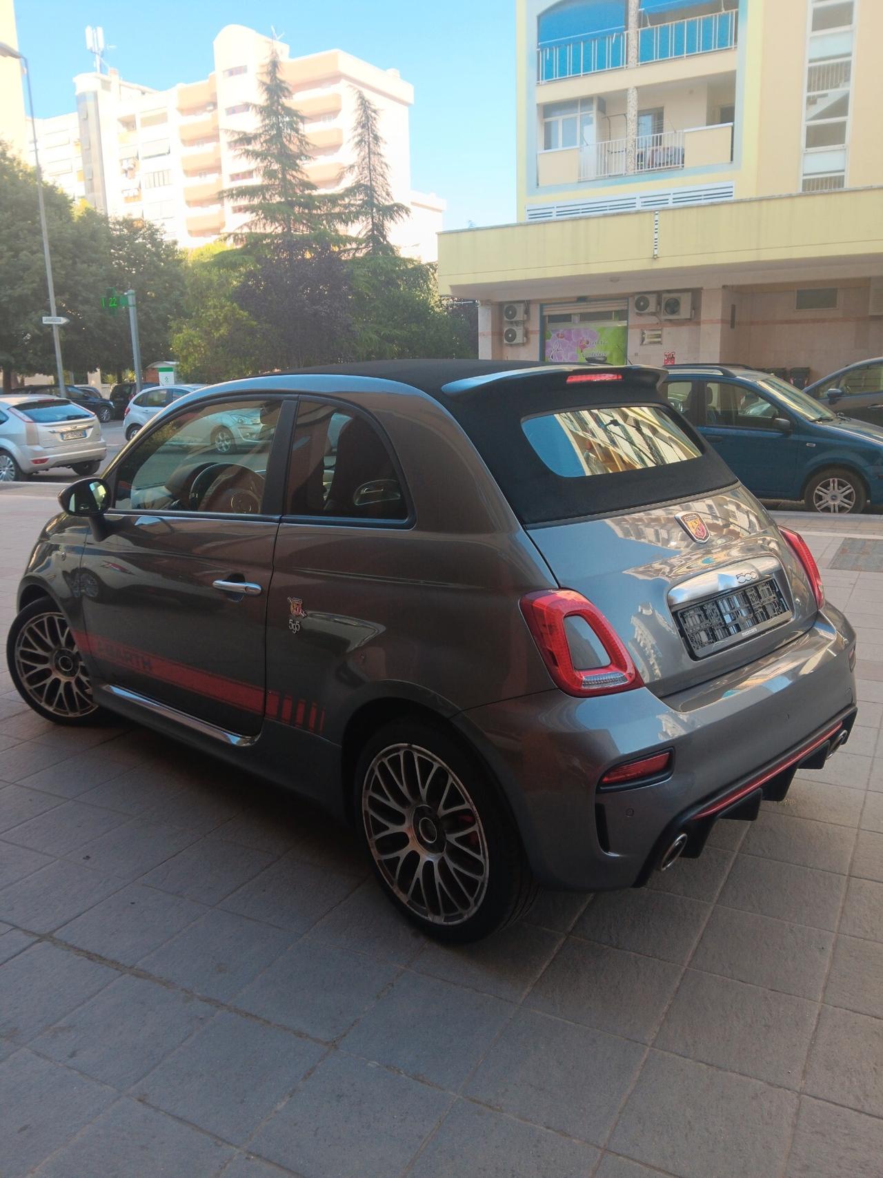 Abarth 595 C 1.4 Turbo T-Jet 145 CV