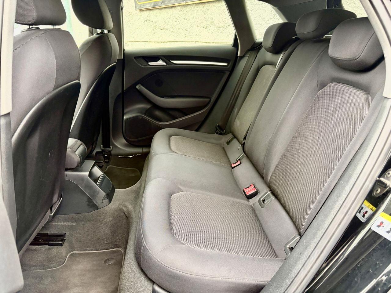 Audi A3 SPB 1.6 TDI S tronic Business 110cv AUT