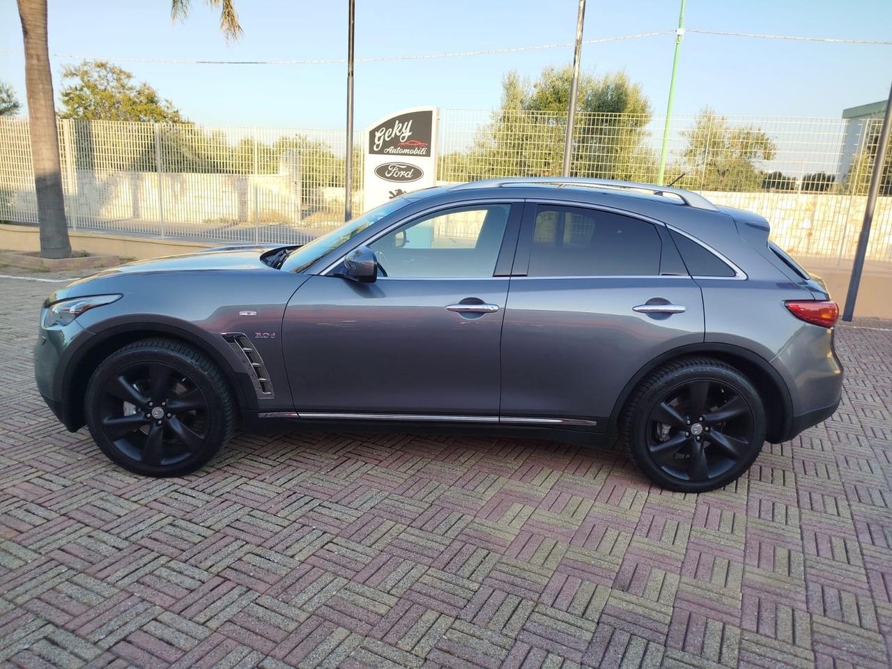Infiniti QX70 3.0 diesel V6 AT S Premium