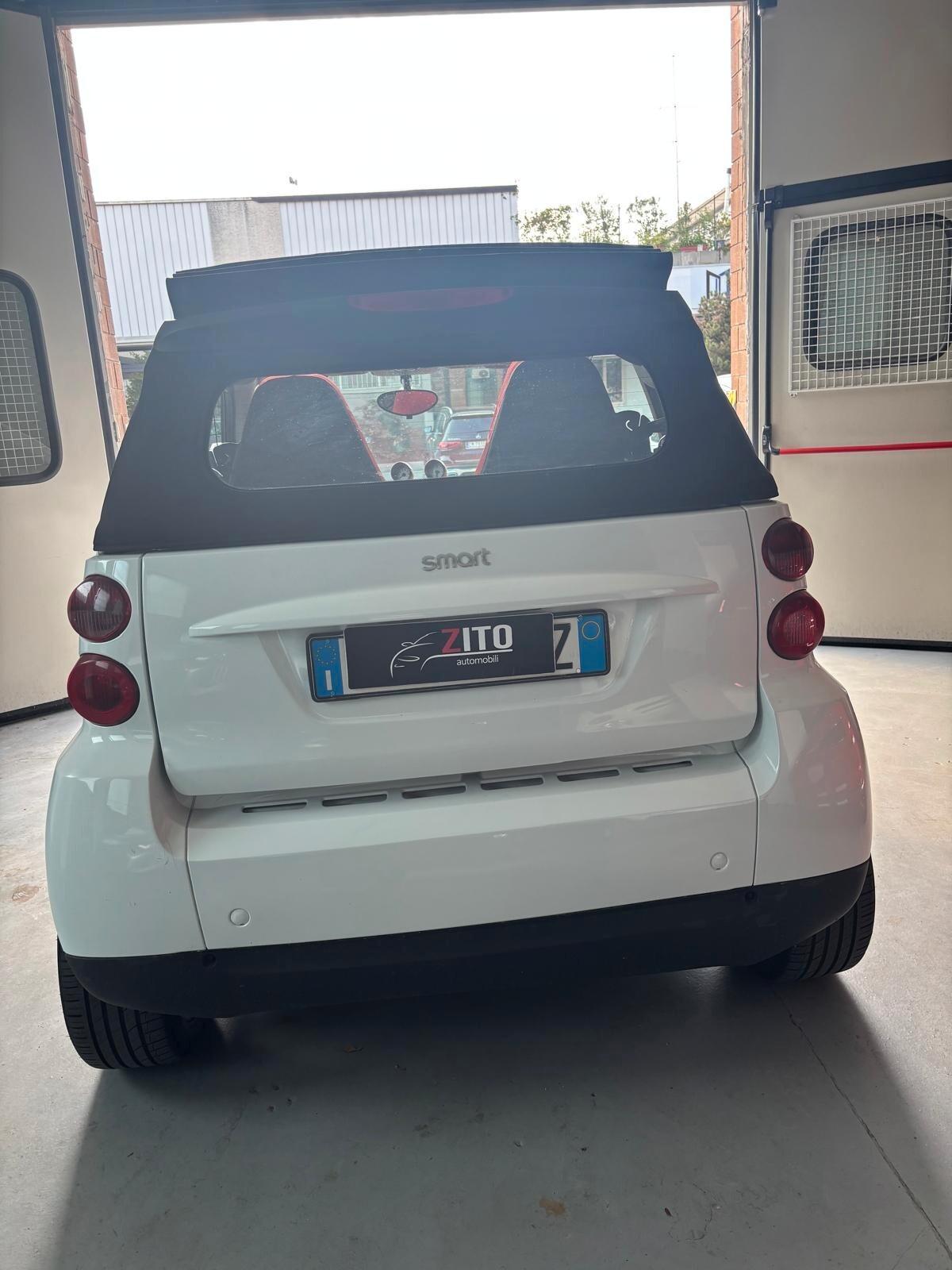 Smart ForTwo 1000 62 kW cabrio passion