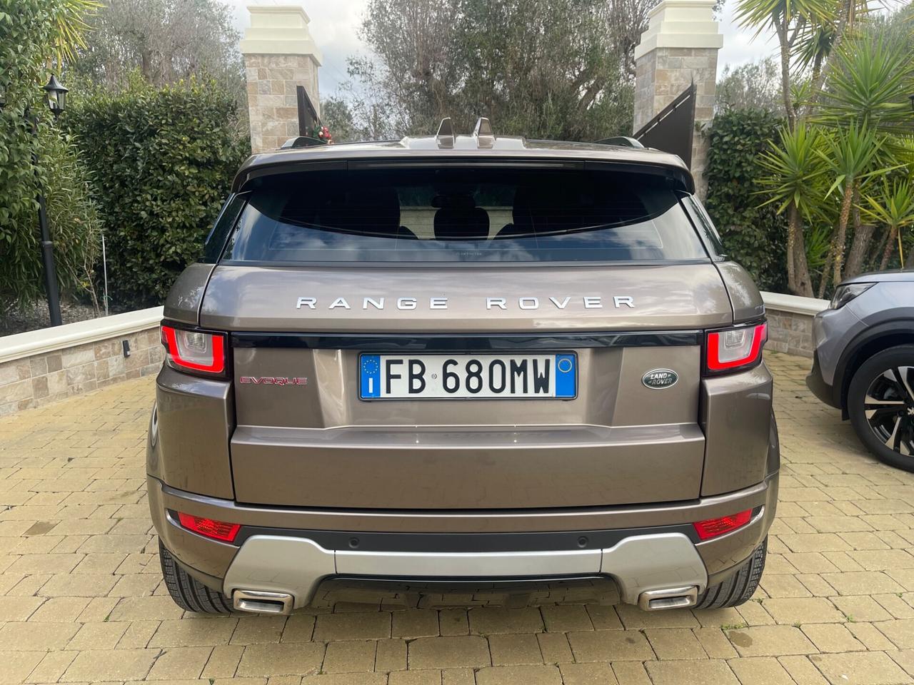 RANG ROVER EVOQUE 2.0 TD4 180CV TETTO 60000KM