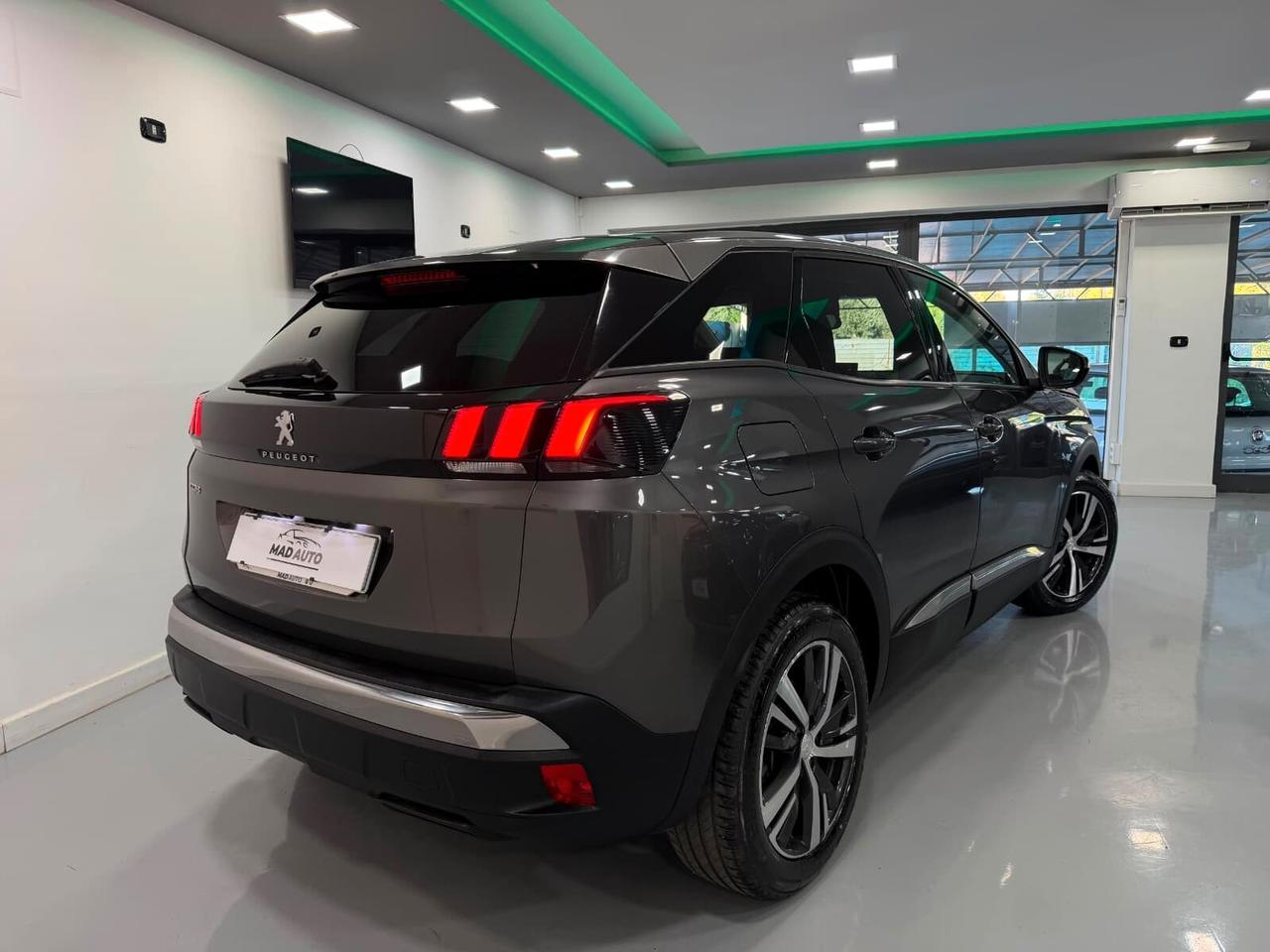 Peugeot 3008 BlueHDi 130 S&S EAT8 Allure
