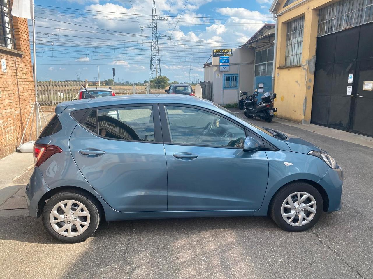 Hyundai i10 1.2 Style . OK NEOP - GARANZIA 12 MESI