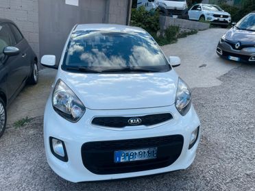 Kia Picanto 1.0 12V 5 porte City