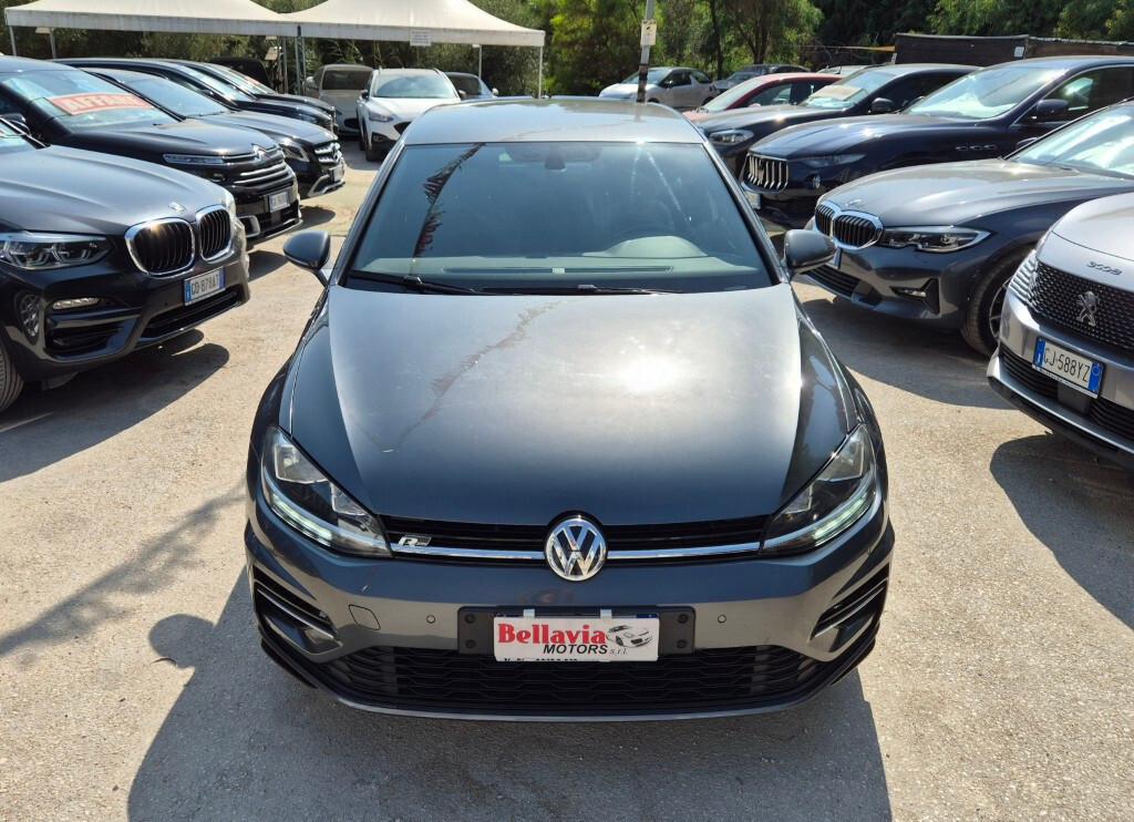 Volkswagen Golf R-LINE 7.5 2.0 TDI DSG 5p