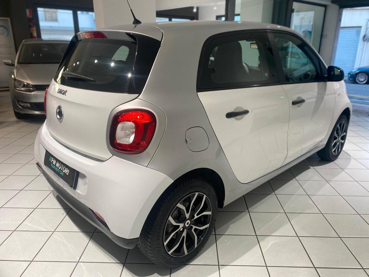 Smart ForFour 70 1.0 Passion