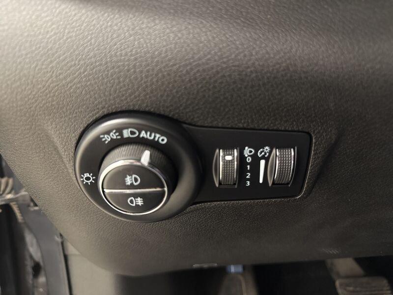 Jeep Compass II 2017 1.3 turbo t4 Limited 2wd 150cv ddct my20