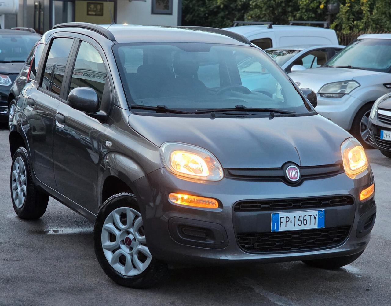 Fiat Panda 0.9 TwinAir Turbo Natural Power Lounge