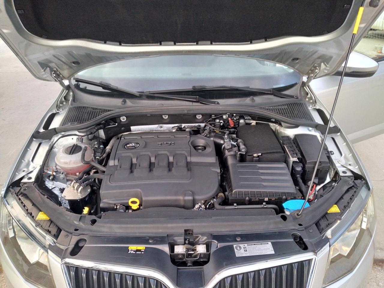 Skoda Octavia 1.6 TDI CR 110 CV Wagon Ambition