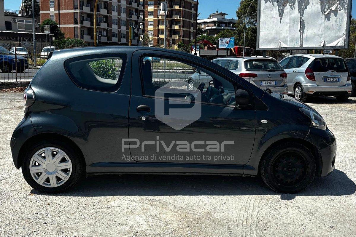 TOYOTA Aygo 1.0 12V VVT-i 3 porte Active Connect