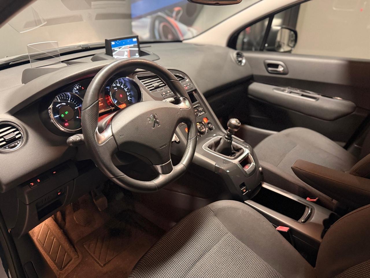 Peugeot 5008 2.0 HDi 150CV Allure 7 posti