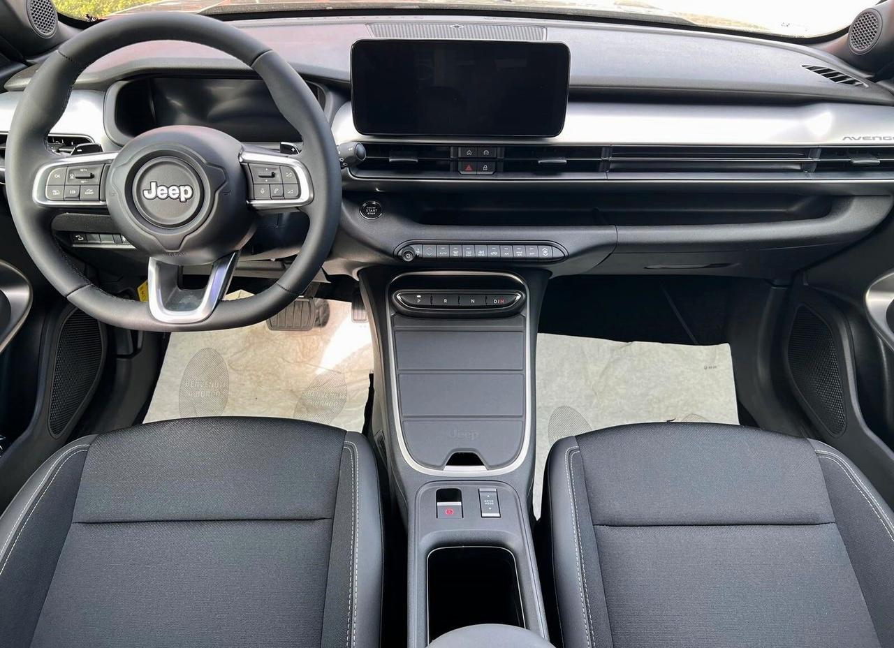 Jeep Avenger 1.2 Turbo 110 CV MHEV Summit