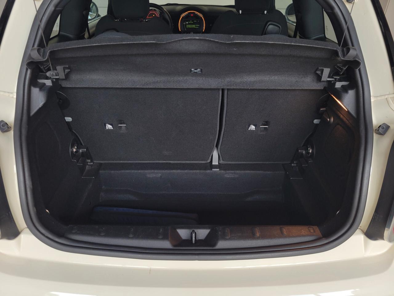 Mini One 1.5 STEPTRONIC 3 PORTE LED NAVI PELLE C 17"
